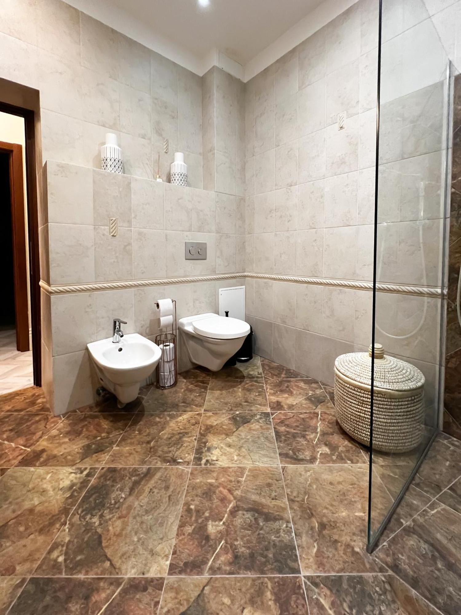 Luxury Old Town Apartment Vilnius Bagian luar foto