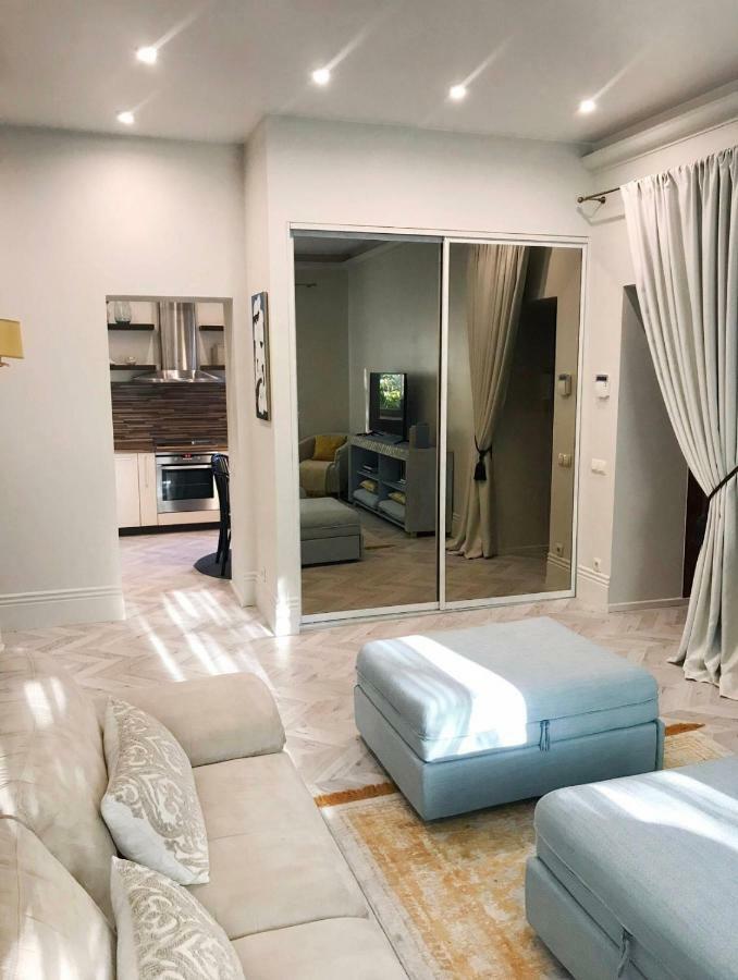Luxury Old Town Apartment Vilnius Bagian luar foto